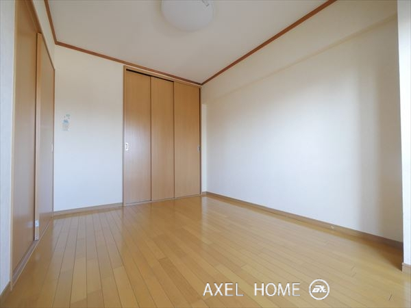 月島ホームズ