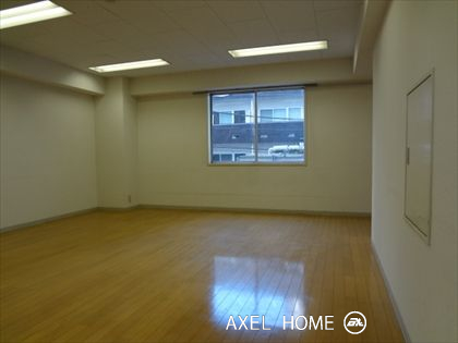 新宿Qフラットビル（事務所）