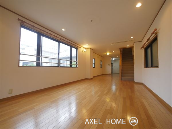 明石町賃貸戸建