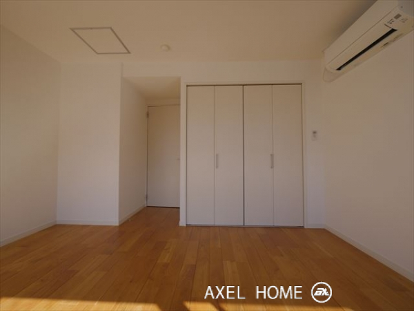 ワイズビルディング　（Y's Building）