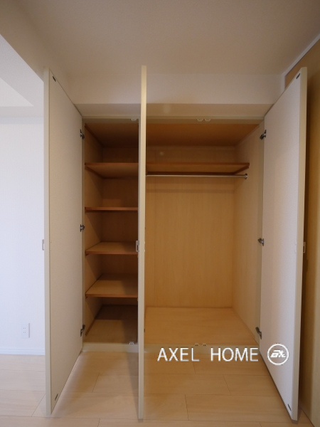ＡＫＡＳＡＫＡ ＴＭ ＦＬＡＴ