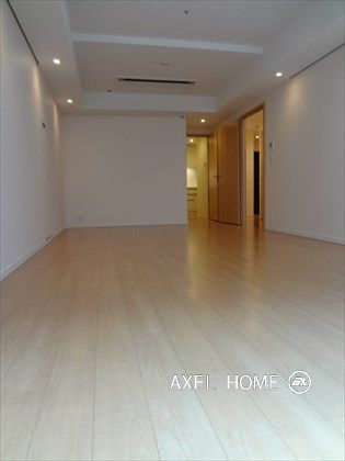 プラティーヌ西新宿