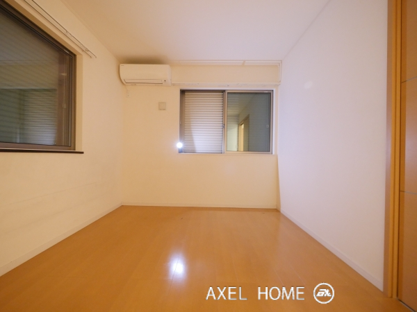 DIMORA YOYOGI（ディモラヨヨギ）