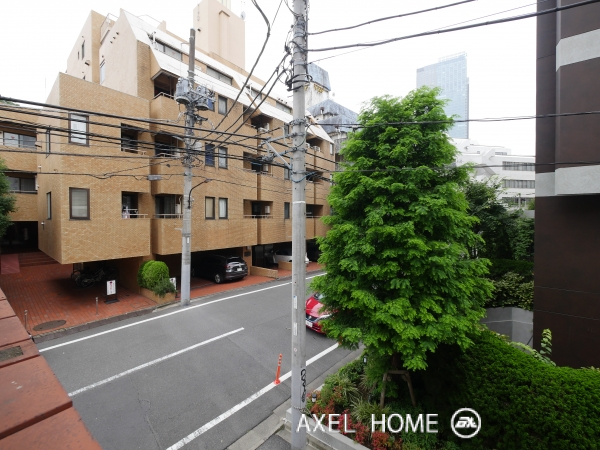 アルファ赤坂
