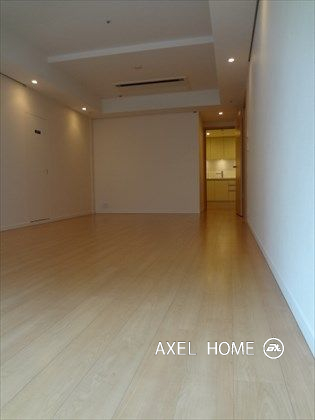 プラティーヌ西新宿