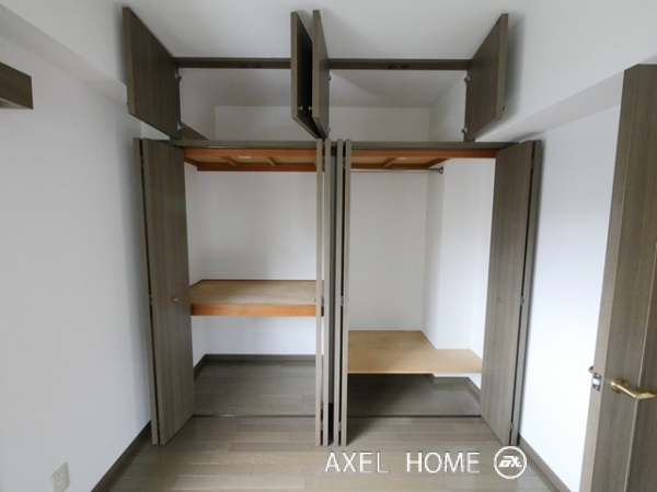 YOKOTAHOUSE (ヨコタハウス)