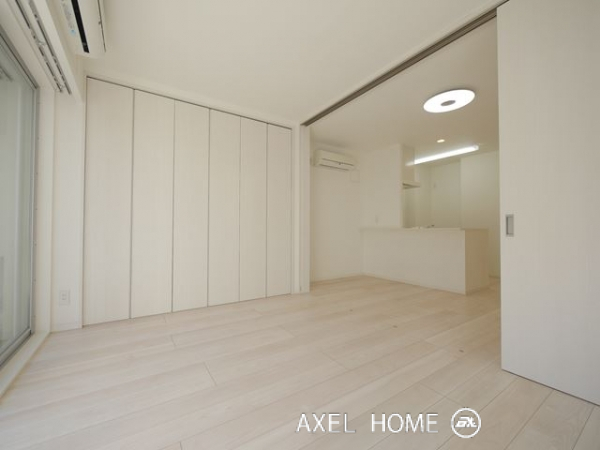 パークフラッツ銀座イースト