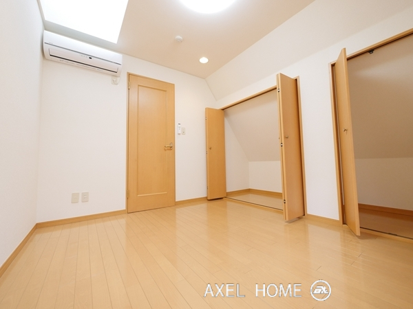 西新宿5丁目住宅