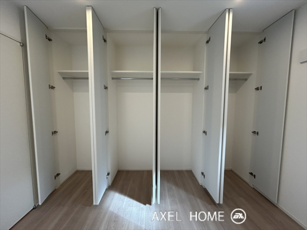 エスセナーリオ市谷薬王寺