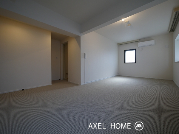 ＡＫＡＳＡＫＡ ＴＭ ＦＬＡＴ