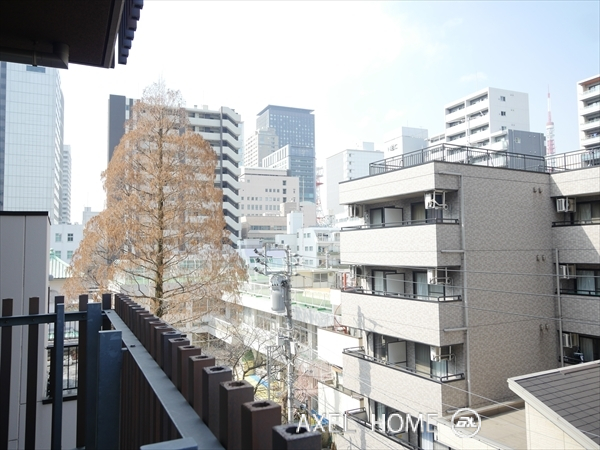 サーラ・プラティコ