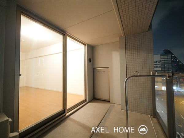 KAMOME （カモメ）