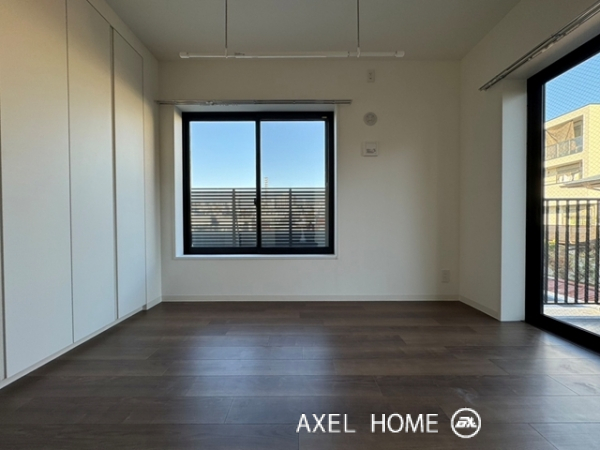 WAKABA View Apartment (若葉ビューアパートメント)