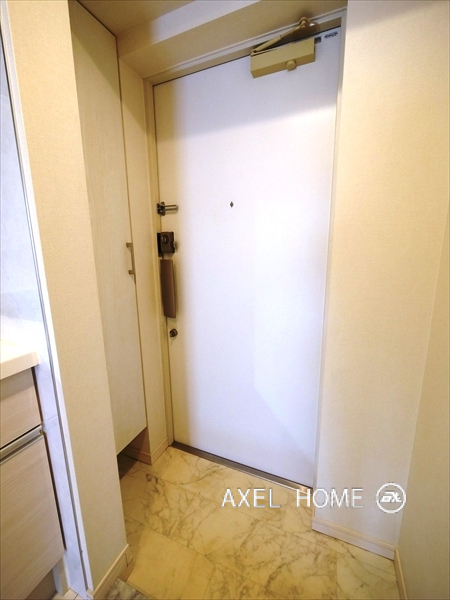 Monte Verde Kagurazaka 　(モンテベルデ神楽坂)