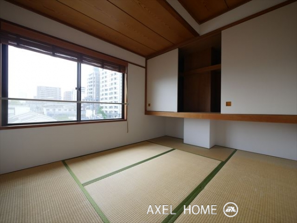 六番館