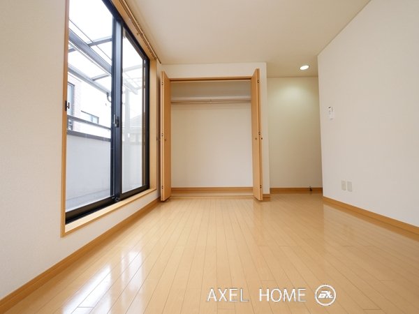 西新宿5丁目住宅