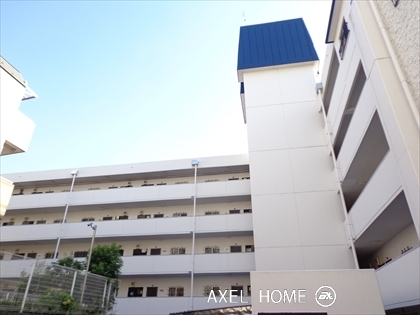 秀和春日レジデンス