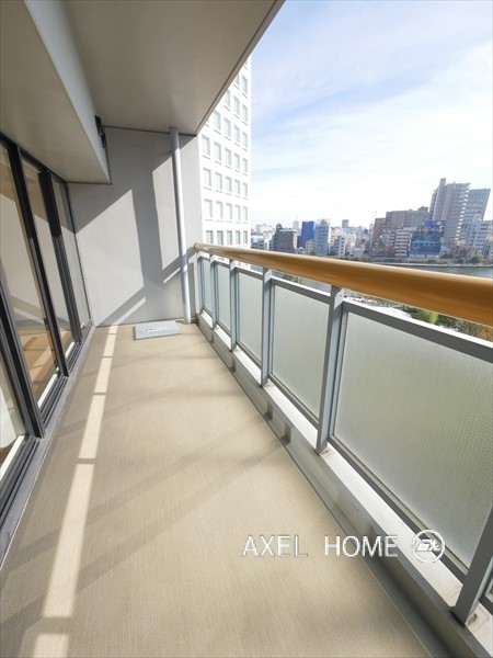 リバー＆タワー  （RIVER&TOWER）