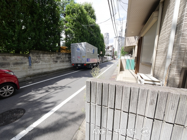 DIMORA YOYOGI（ディモラヨヨギ）