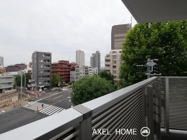 コスモリード新宿余丁町
