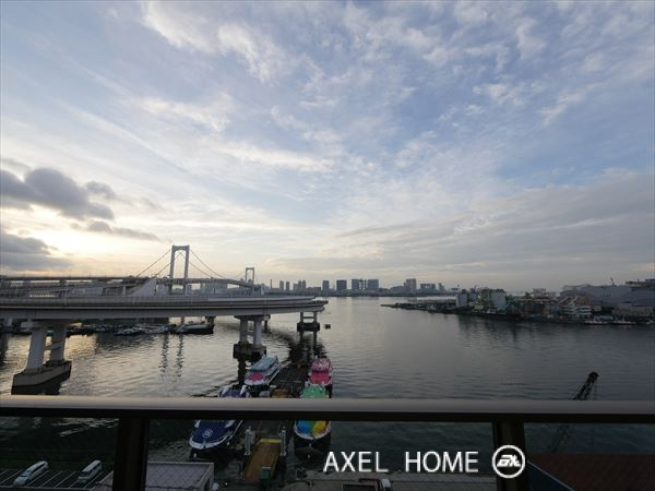 KAMOME （カモメ）