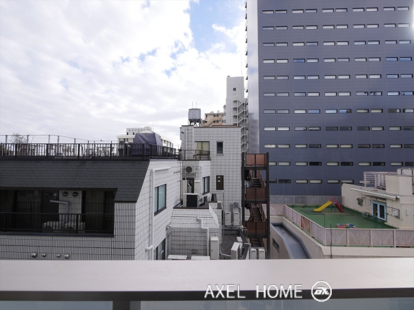 ピアース新宿三丁目