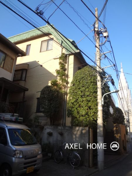 代々木ホームズ