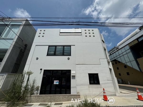 NK AOYAMA (エヌケー青山)