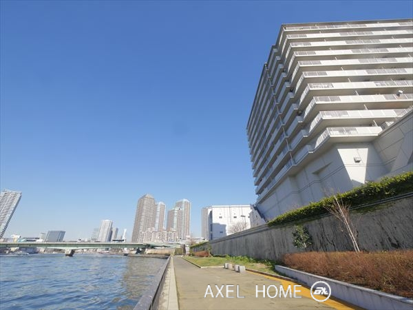 月島ホームズ