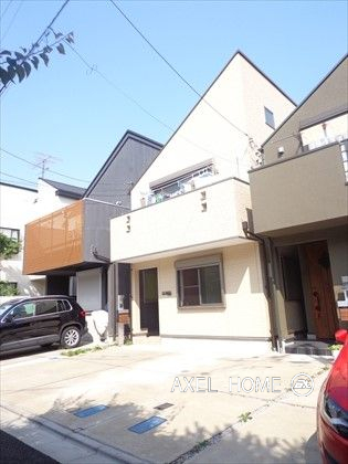 目黒区南三丁目戸建