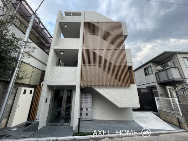 SIDEPLACE OMOTESANDO (サイドプレイス表参道)