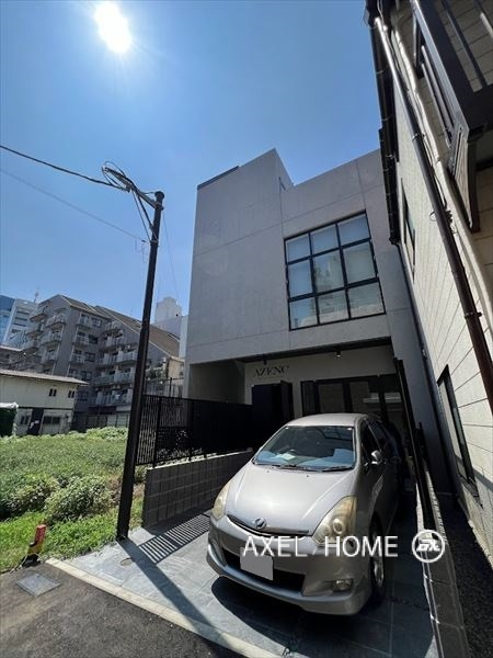 STUMPBASE JINGUMAE (スタンプベース神宮前)
