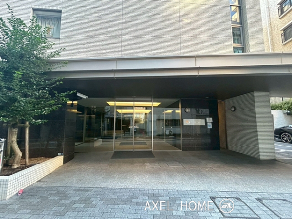 パークフラッツ市谷台町坂