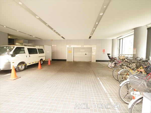 神保町ハウス