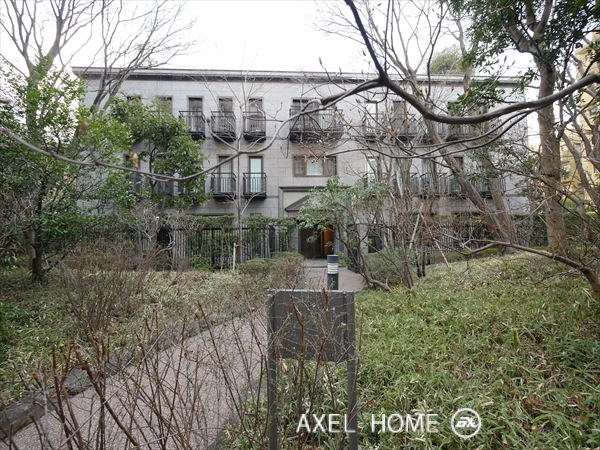 青山タウンハウスアネックス