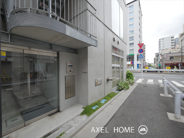 辰巳アパートメントハウス