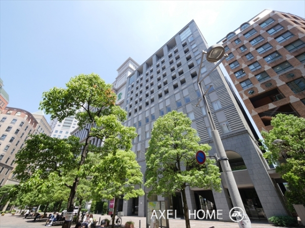 グラディート汐留ロッソ （Gradito shiodome)