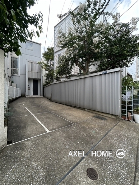 南青山一丁目戸建（事務所・店舗）