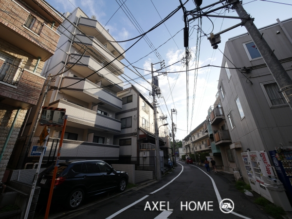 ヴェローナ信濃町ルッソ（Ｖerona信濃町Lusso）　