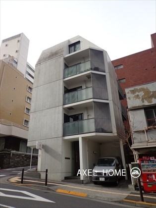 ＡＫＡＳＡＫＡ Ｋ ＦＬＡＴＳ