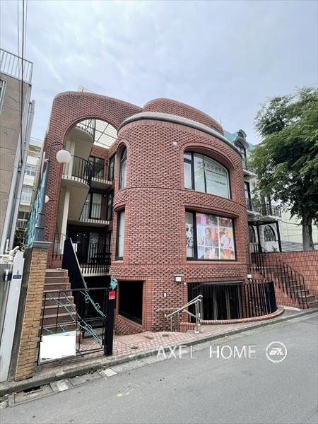 タガミ神宮前ビル（事務所・店舗）