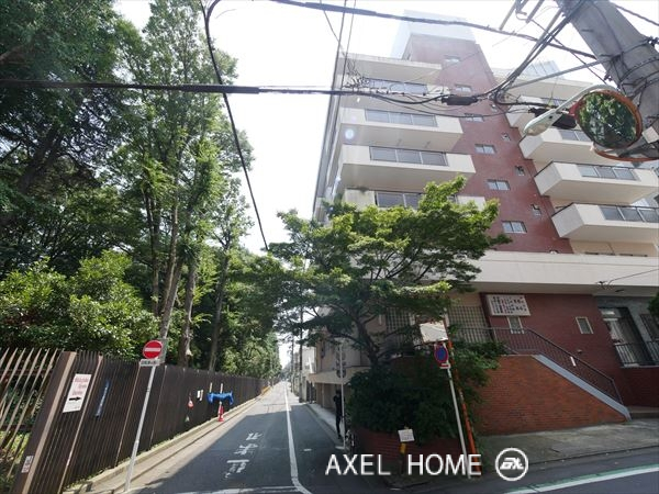 御苑パビリオン