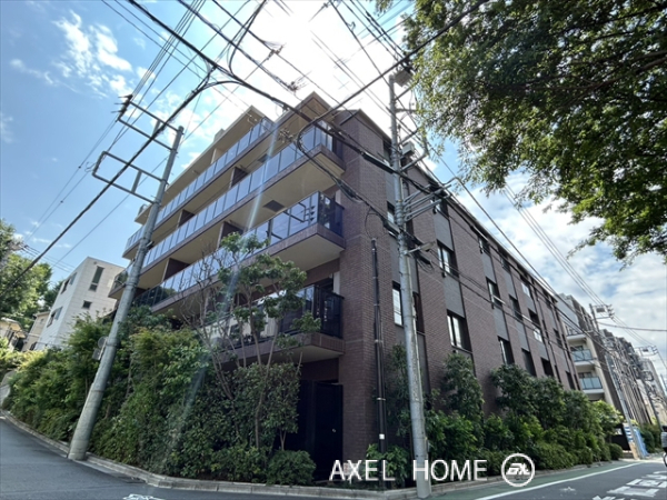 グローリオ小石川