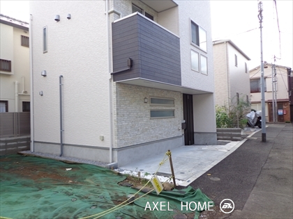 小日向１丁目戸建