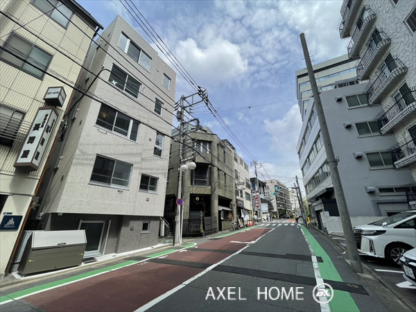 COMPOSITE新宿三丁目 (コンポジット新宿三丁目)