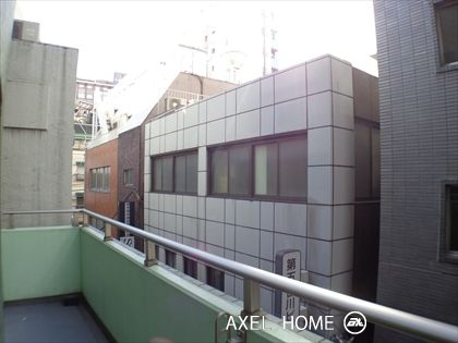 神田駅前プラザ