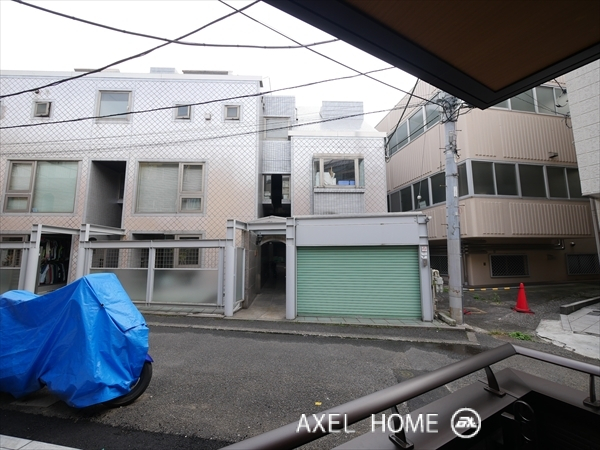 La Maison九段坂上B(ラメゾンクダンサカウエ)