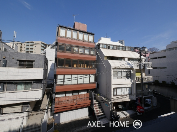 ミッドガーデン赤坂氷川