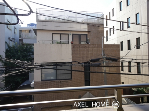 コートレアル三田綱町