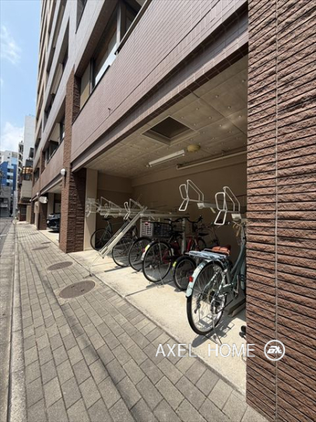 プラハ東京八丁堀